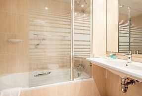 Hotel ILUNION Romareda