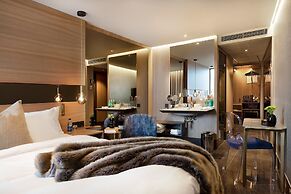Hotel Riverton