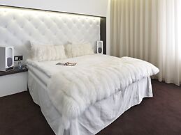Hotel Riverton