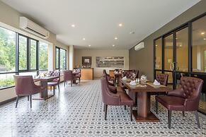 Phi Phi Holiday Resort