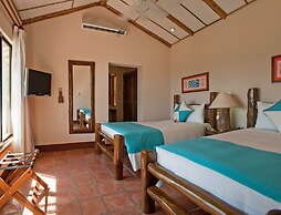 Punta Islita, Autograph Collection