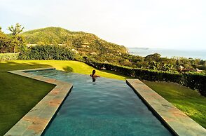 Punta Islita, Autograph Collection