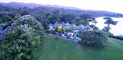 Goblin Hill Villas at San San