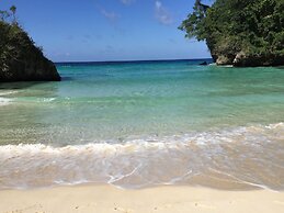 Goblin Hill Villas at San San