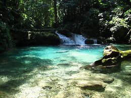 Goblin Hill Villas at San San