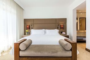 NH Collection Bogotá Teleport Royal