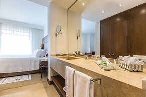 NH Collection Bogotá Teleport Royal