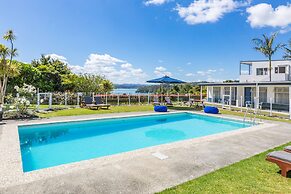 Aloha Seaview Resort Motel