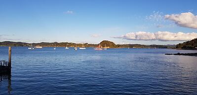 Aloha Seaview Resort Motel