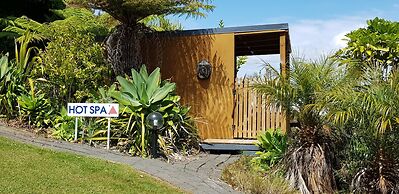 Aloha Seaview Resort Motel