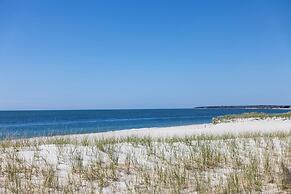 Red Jacket Beach Resort