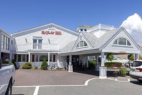 Red Jacket Beach Resort