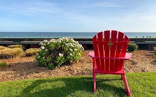 Red Jacket Beach Resort