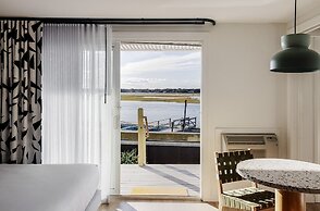 Red Jacket Beach Resort