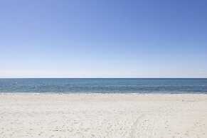 Red Jacket Beach Resort