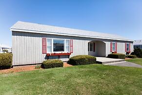 Red Jacket Beach Resort