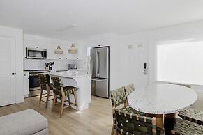 Red Jacket Beach Resort