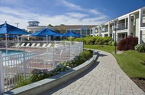 Hyannis Harbor Hotel