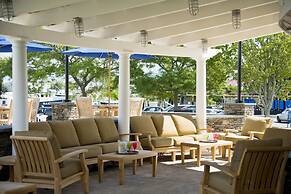 Hyannis Harbor Hotel