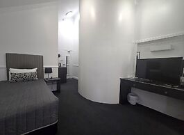 Comfort Inn & Suites Northgate Airport