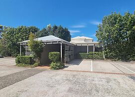 Comfort Inn & Suites Northgate Airport