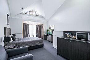 Comfort Inn & Suites Northgate Airport