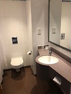 Holiday Inn Ellesmere Port by IHG