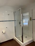 Holiday Inn Ellesmere Port by IHG