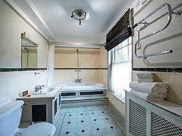 Quy Mill Hotel & Spa