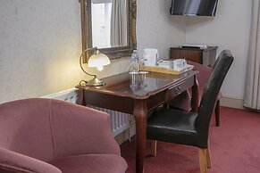 Weston Hall Hotel, Sure Hotel Collection by Best Western