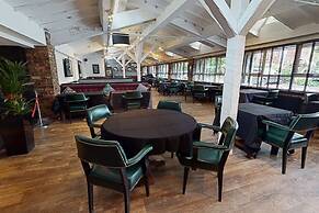 Village Hotel Manchester Hyde