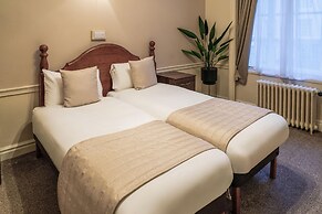 Britannia Adelphi Hotel