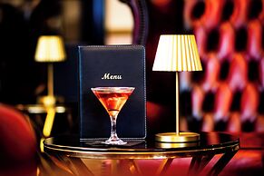 Britannia Adelphi Hotel