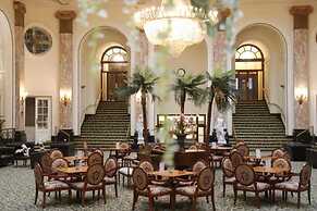 Britannia Adelphi Hotel