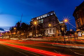 Britannia Adelphi Hotel