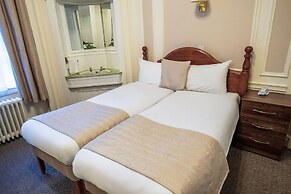 Britannia Adelphi Hotel