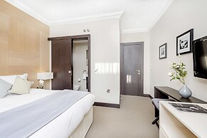 130 Queen's Gate Apartments