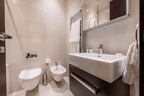 130 Queen's Gate Apartments