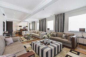 130 Queen's Gate Apartments