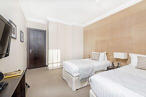 130 Queen's Gate Apartments