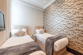 130 Queen's Gate Apartments