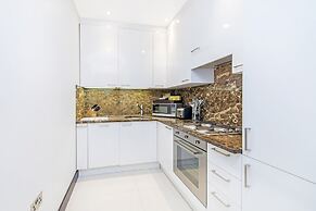 130 Queen's Gate Apartments