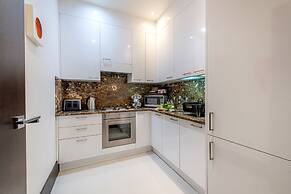 130 Queen's Gate Apartments