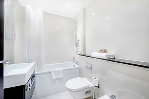 130 Queen's Gate Apartments