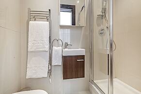 130 Queen's Gate Apartments