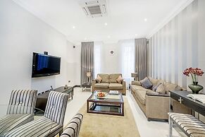 130 Queen's Gate Apartments