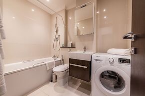 130 Queen's Gate Apartments