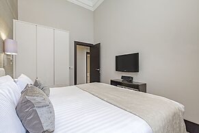 130 Queen's Gate Apartments