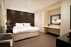 130 Queen's Gate Apartments