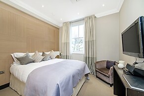 130 Queen's Gate Apartments